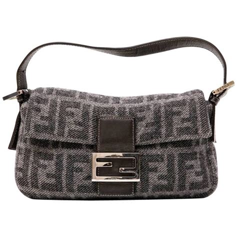 fendi baguette tas|fendi baguette monogram.